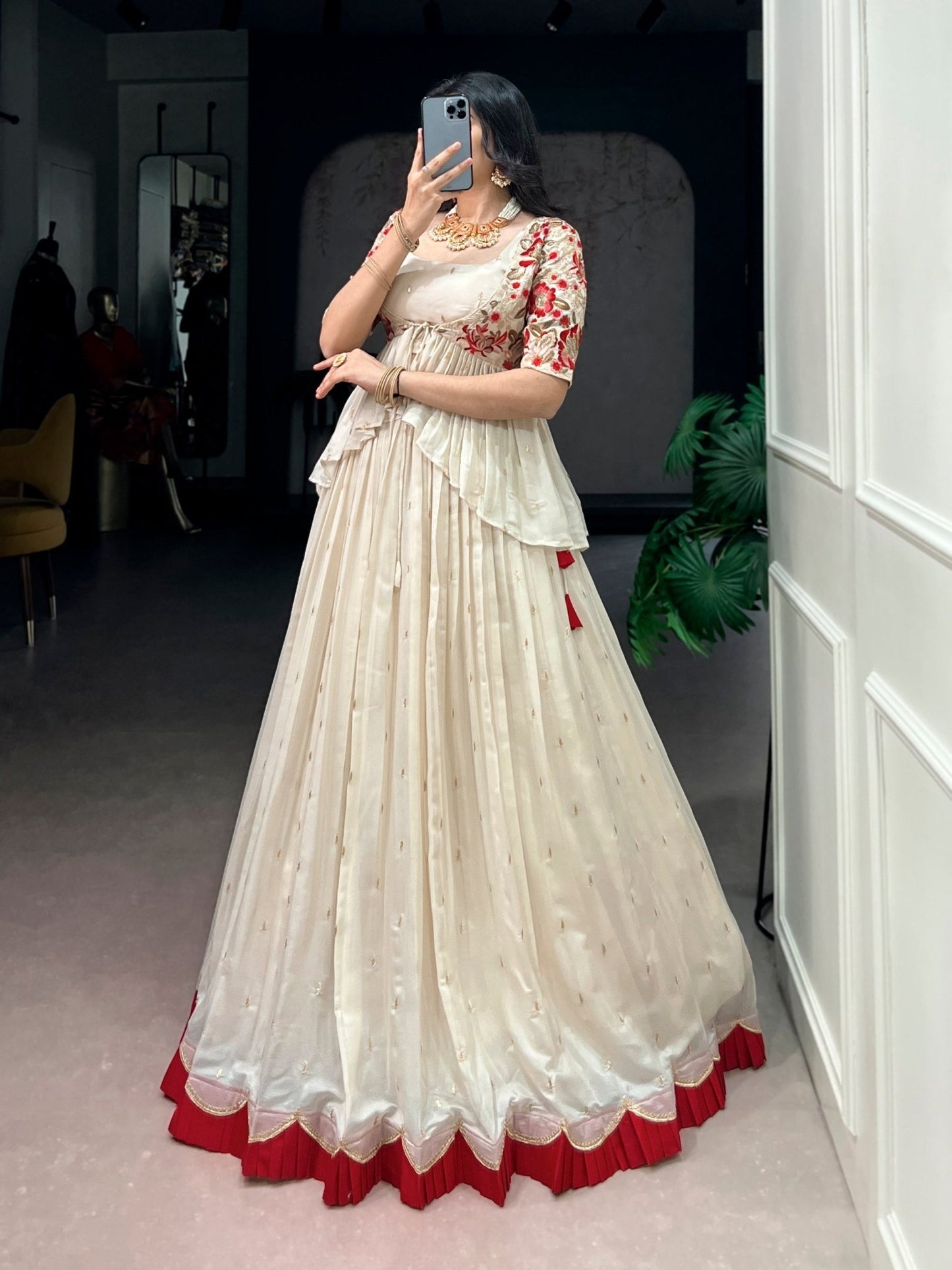 Aurora Hand - Embellished Lehenga Co - ord Set - Your ConnorAurora Hand - Embellished Lehenga Co - ord SetYour Connor