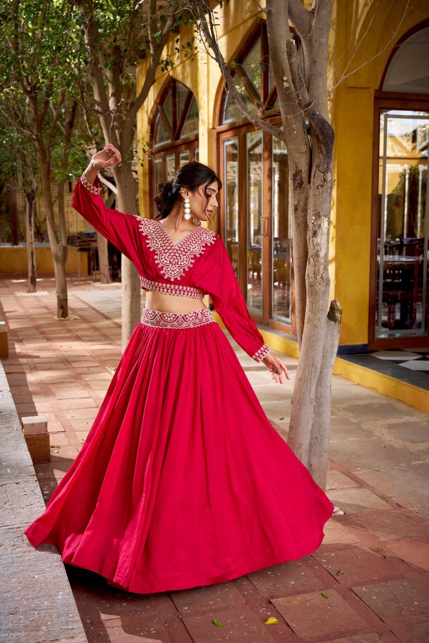 Savarna Paithani Duo Co - ord Set Lehenga - Your ConnorSavarna Paithani Duo Co - ord Set LehengaYour Connor
