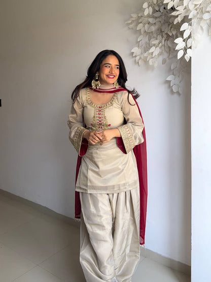 Tebby Organza Embroidery Thread Work Ethnic Suit Set - Your ConnorTebby Organza Embroidery Thread Work Ethnic Suit SetYour Connor